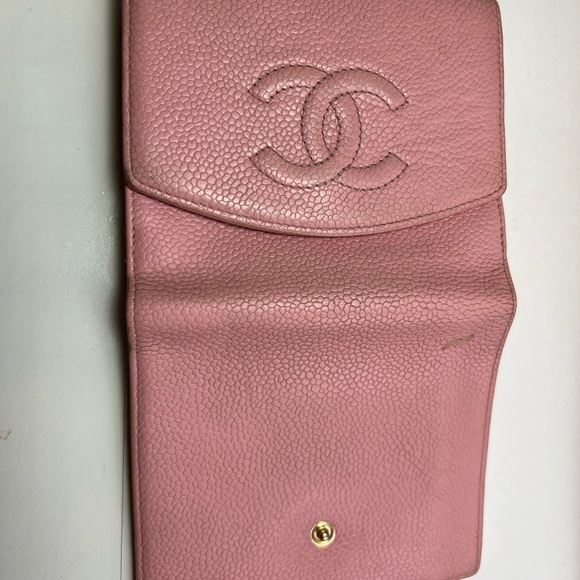 Chanel 3pack - Pink Caviar Tote, Pink Caviar Wallet, and scarf - Picture 3 of 11